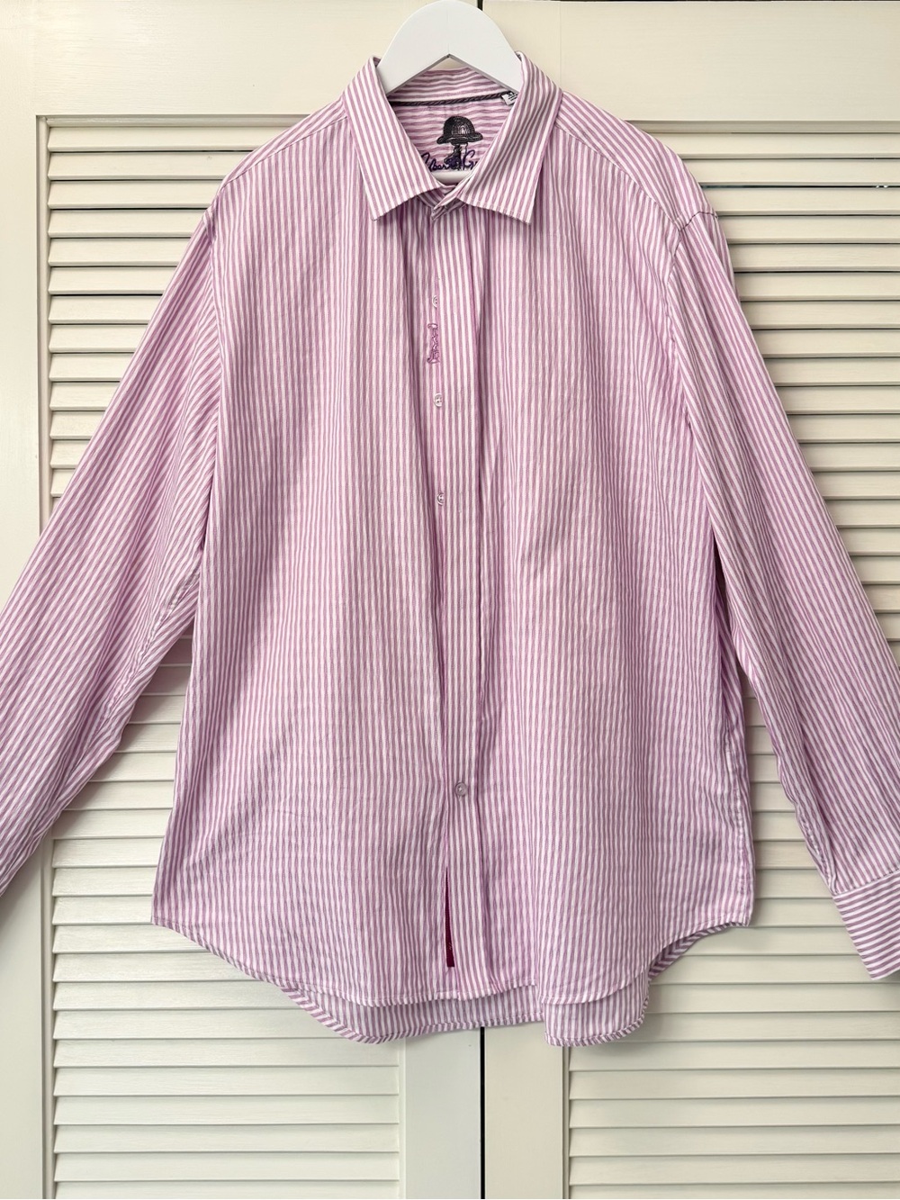 Men’s - Robert Graham Pink & White Striped Dress Shirt - Picture 2 of 6